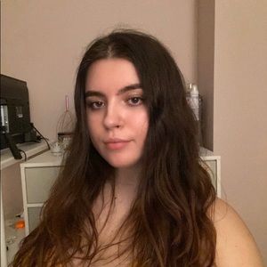 Meet your Posher, Andrada